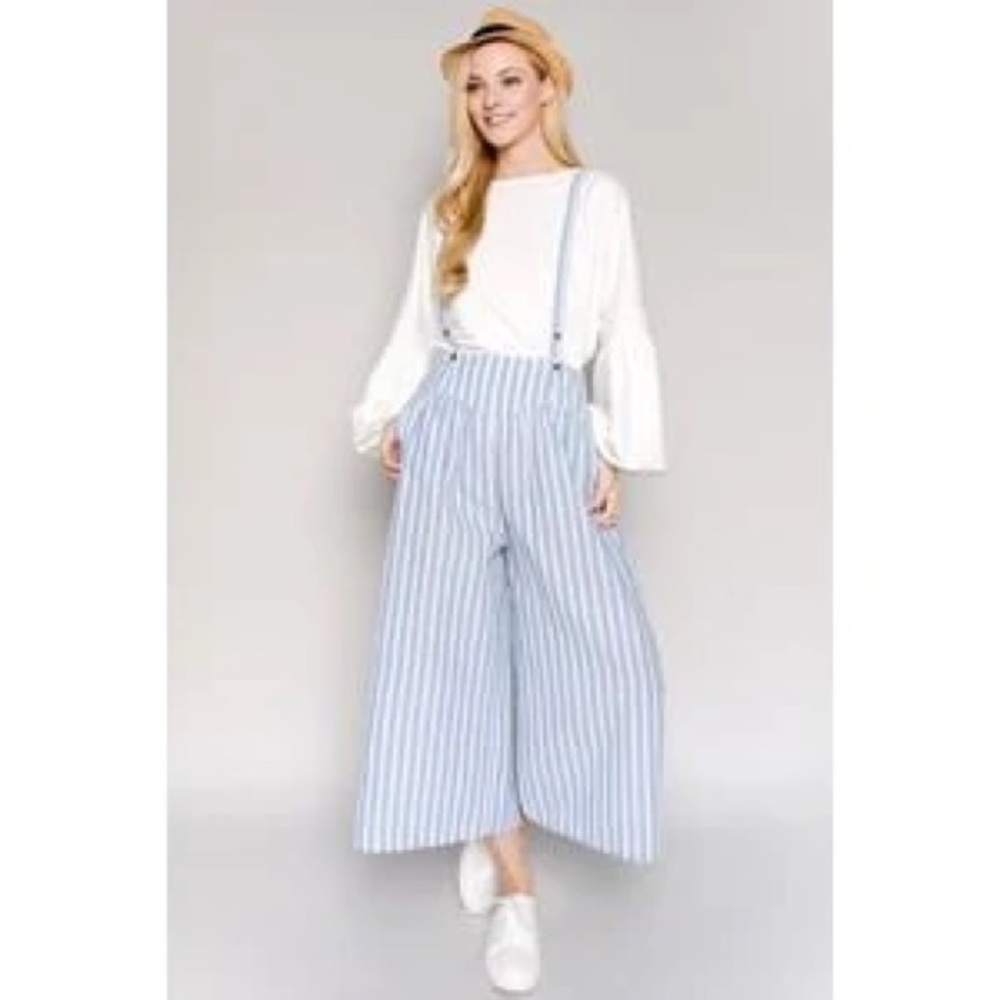 Wide leg overall jumpsuit